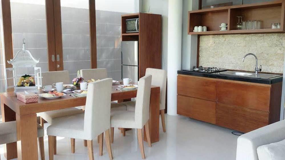 Nitya Loka Villas Кута Екстериор снимка